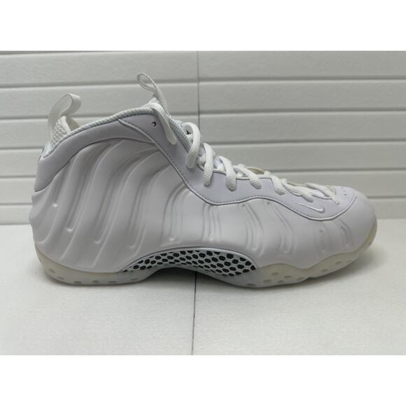 Nike Air Foamposite One Triple White Mens Size 9.5 HJ5195-100 New Authentic main image 7